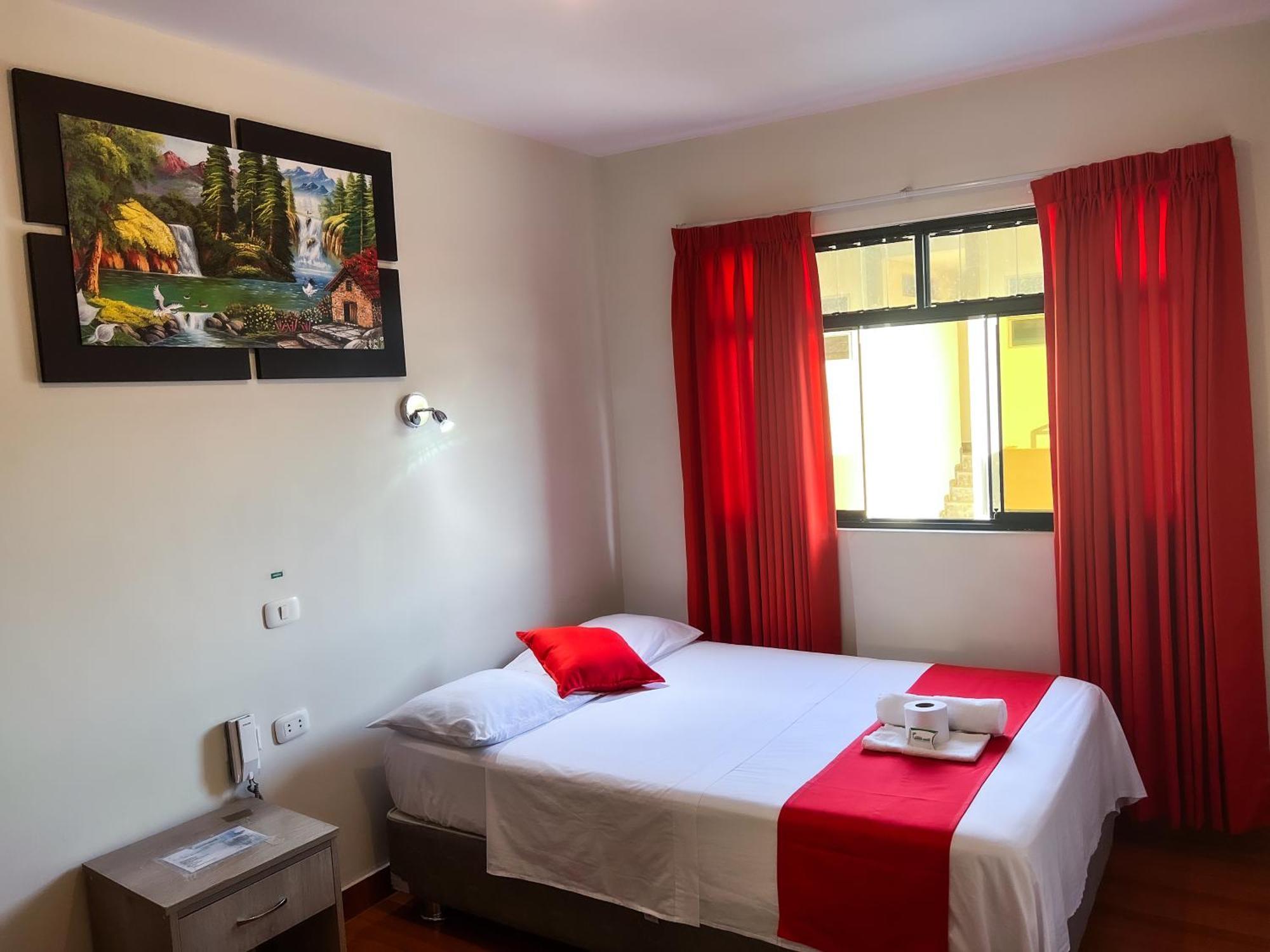 Residencial Marina House Hotel Tarapoto Ngoại thất bức ảnh